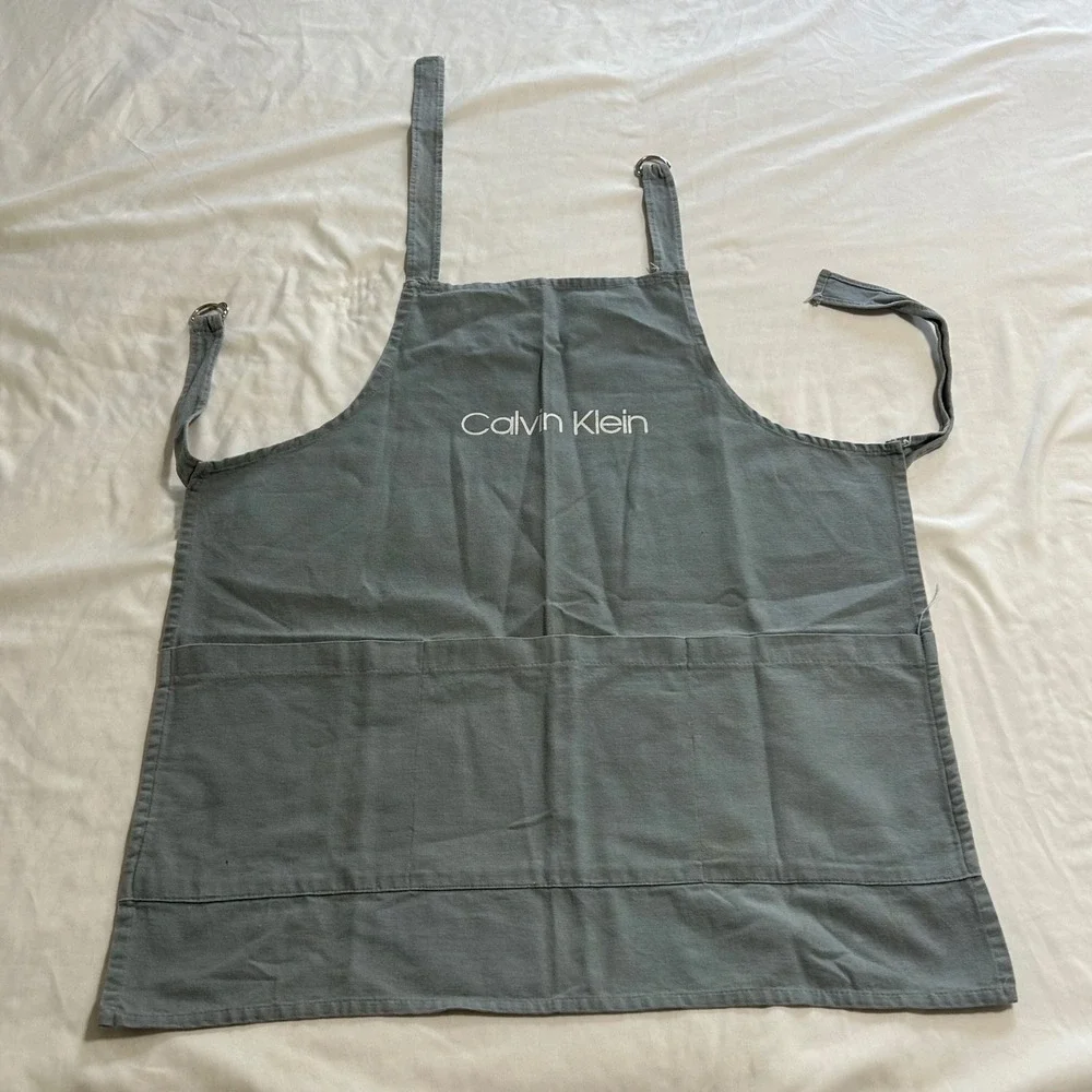 Calvin Klein Gray Cotton Canvas‎ Bib Apron with Pockets and D-Ring Straps